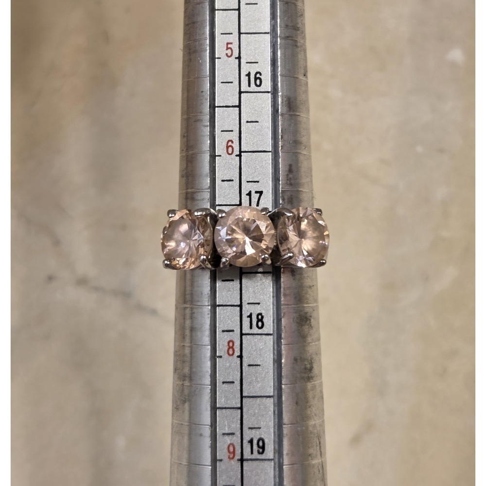 Vintage Sterling Silver Round Pink Cubic Zirconia Trilogy Ring Size 7 - Picture 7 of 7